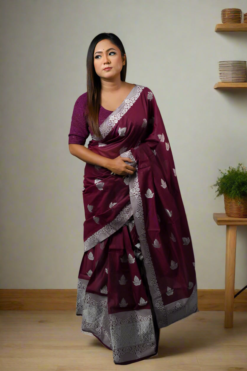 Assam Handmade Magenta & White Mix Pat Silk Mix Sarees
